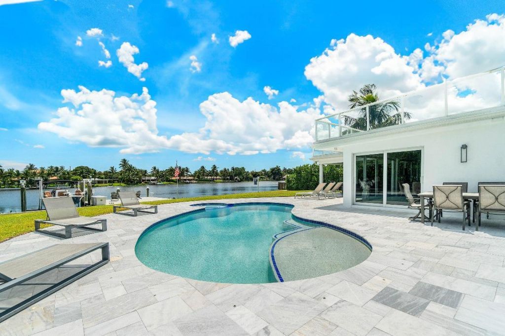 7150 W Lake Drive, Lake Clarke Shores, FL 33406 Photo