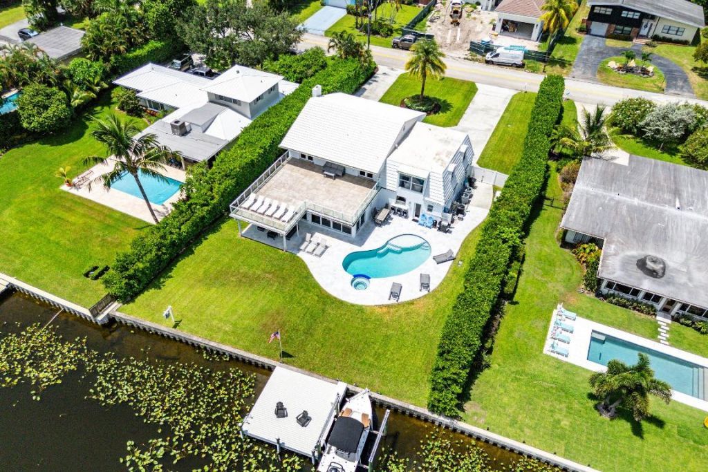 7150 W Lake Drive, Lake Clarke Shores, FL 33406 Photo