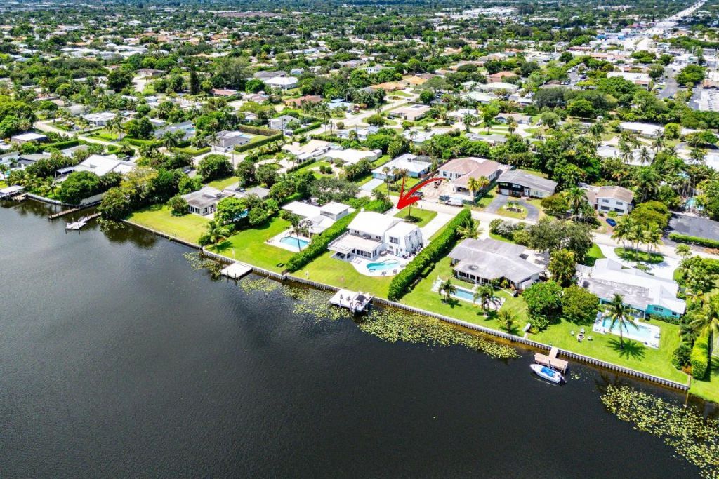 7150 W Lake Drive, Lake Clarke Shores, FL 33406 Photo