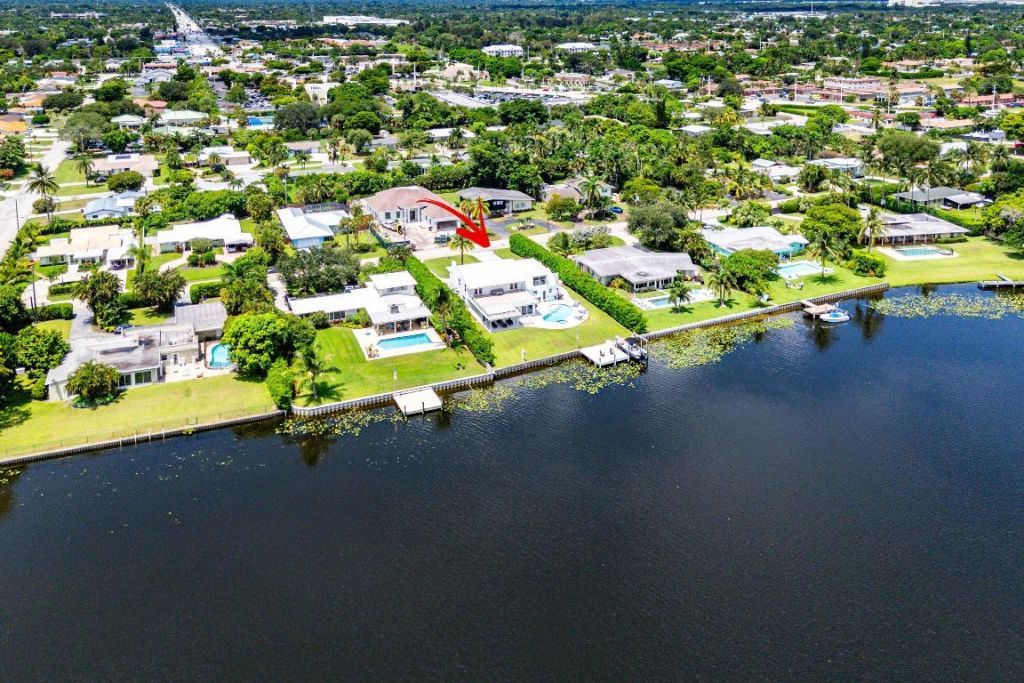 7150 W Lake Drive, Lake Clarke Shores, FL 33406 Photo