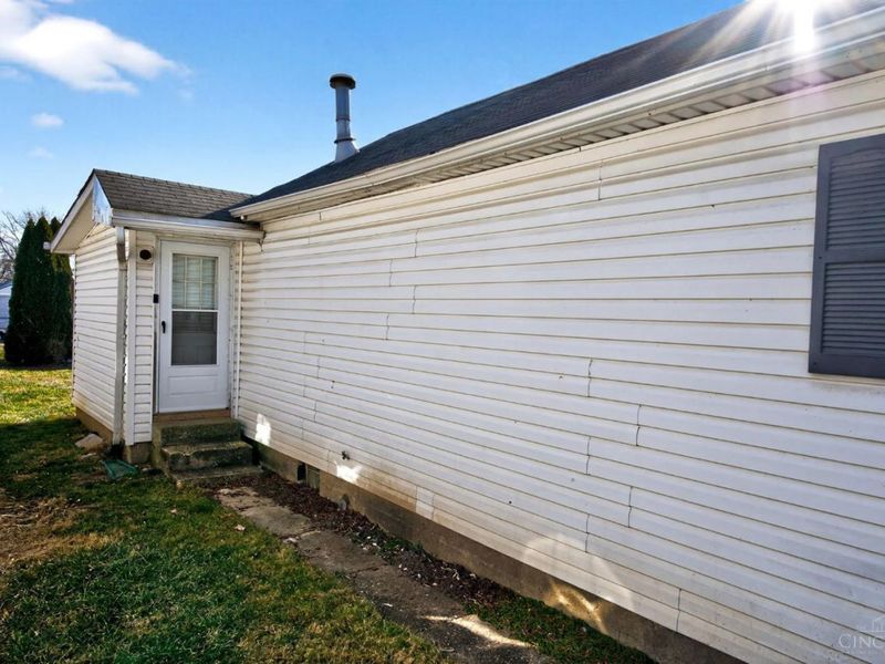 492 Seven Mile Avenue, New Miami, OH 45011 Photo 14