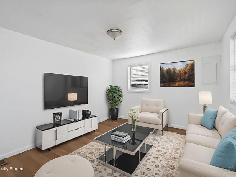 492 Seven Mile Avenue, New Miami, OH 45011 Photo 2