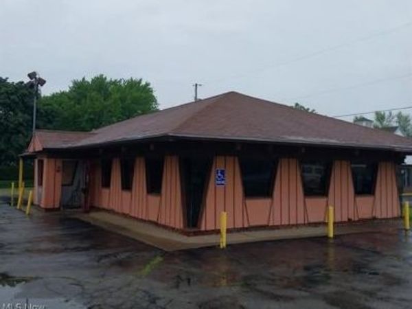4510 Liberty Avenue, Vermilion, OH 44089