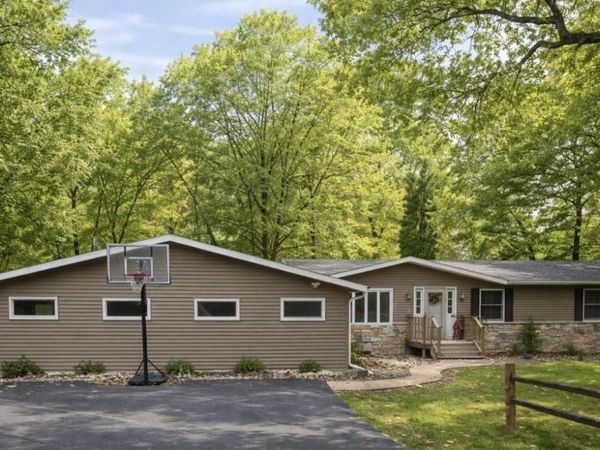 1129 164th Street, Castalia, IA 52133