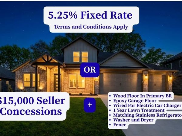 1330 Greyback Lane, Centerton, AR 72719