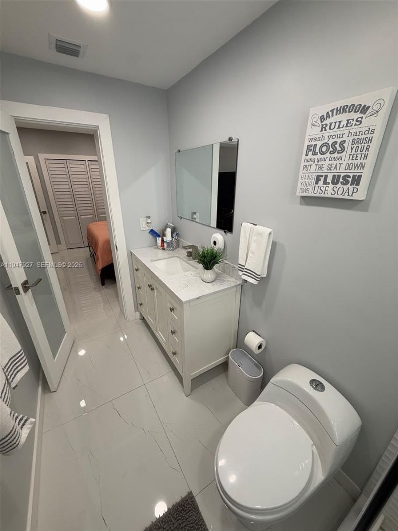 380 W 41st St , Hialeah, FL 33012 Photo