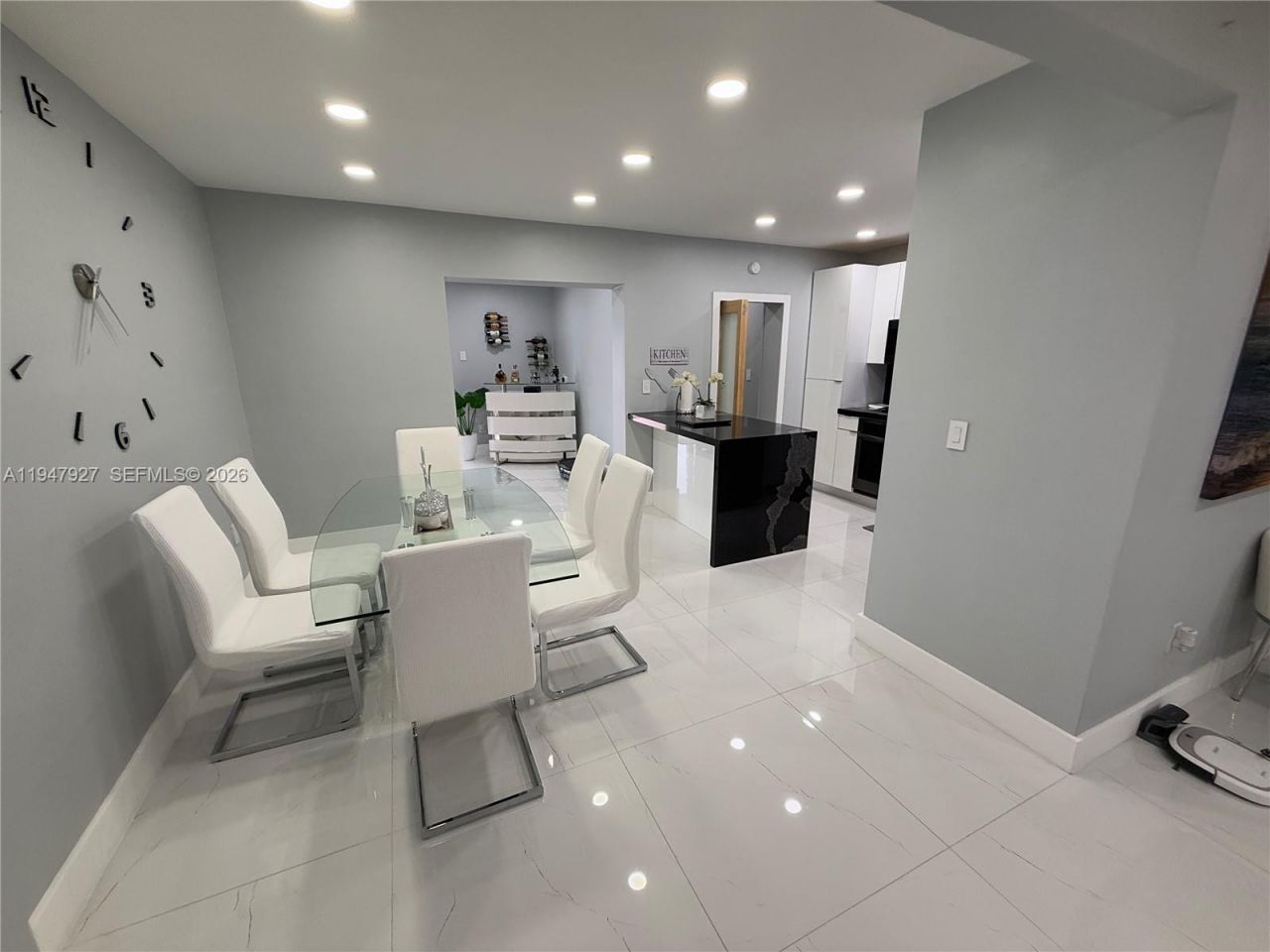 380 W 41st St , Hialeah, FL 33012 Photo