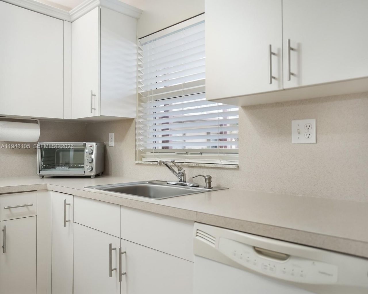 2751 N Pine Island Rd, Unit 105, Sunrise, FL 33322 Photo