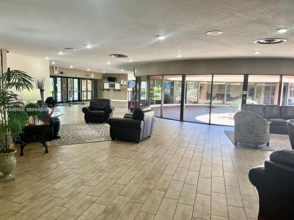 2751 N Pine Island Rd, Unit 105, Sunrise, FL 33322 Photo