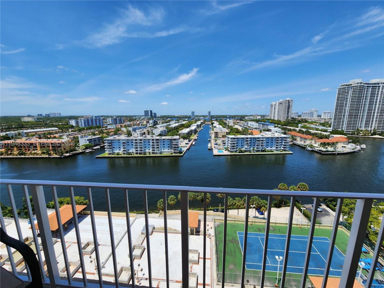 290 174th St, Unit 1607, Sunny Isles Beach, FL 33160 Photo