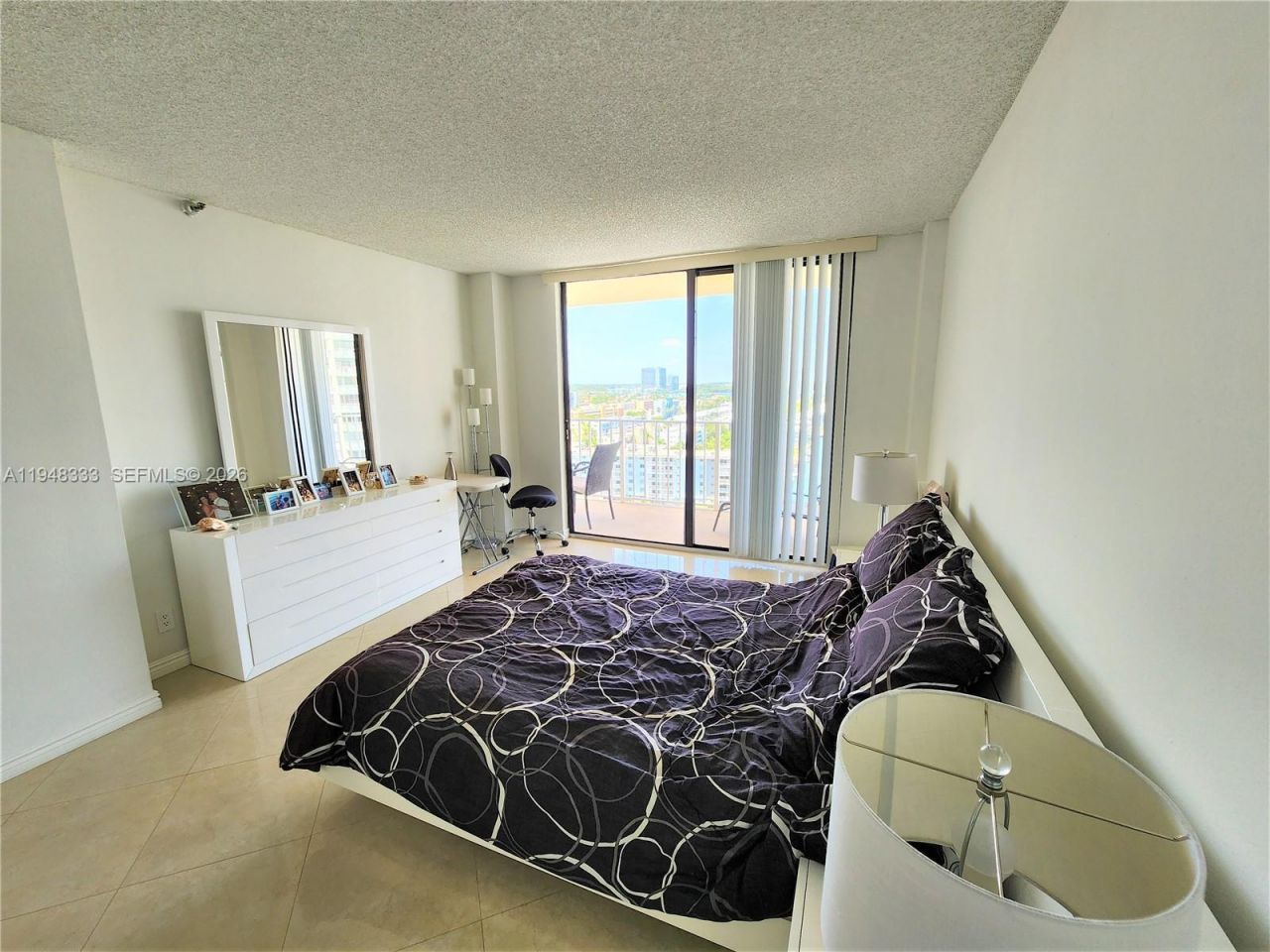 290 174th St, Unit 1607, Sunny Isles Beach, FL 33160 Photo