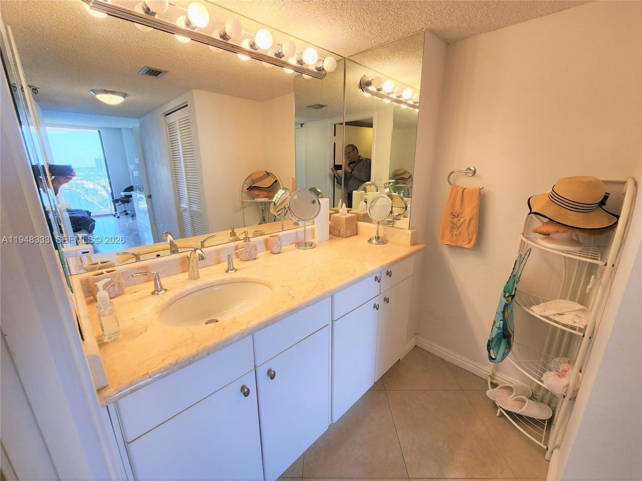 290 174th St, Unit 1607, Sunny Isles Beach, FL 33160 Photo