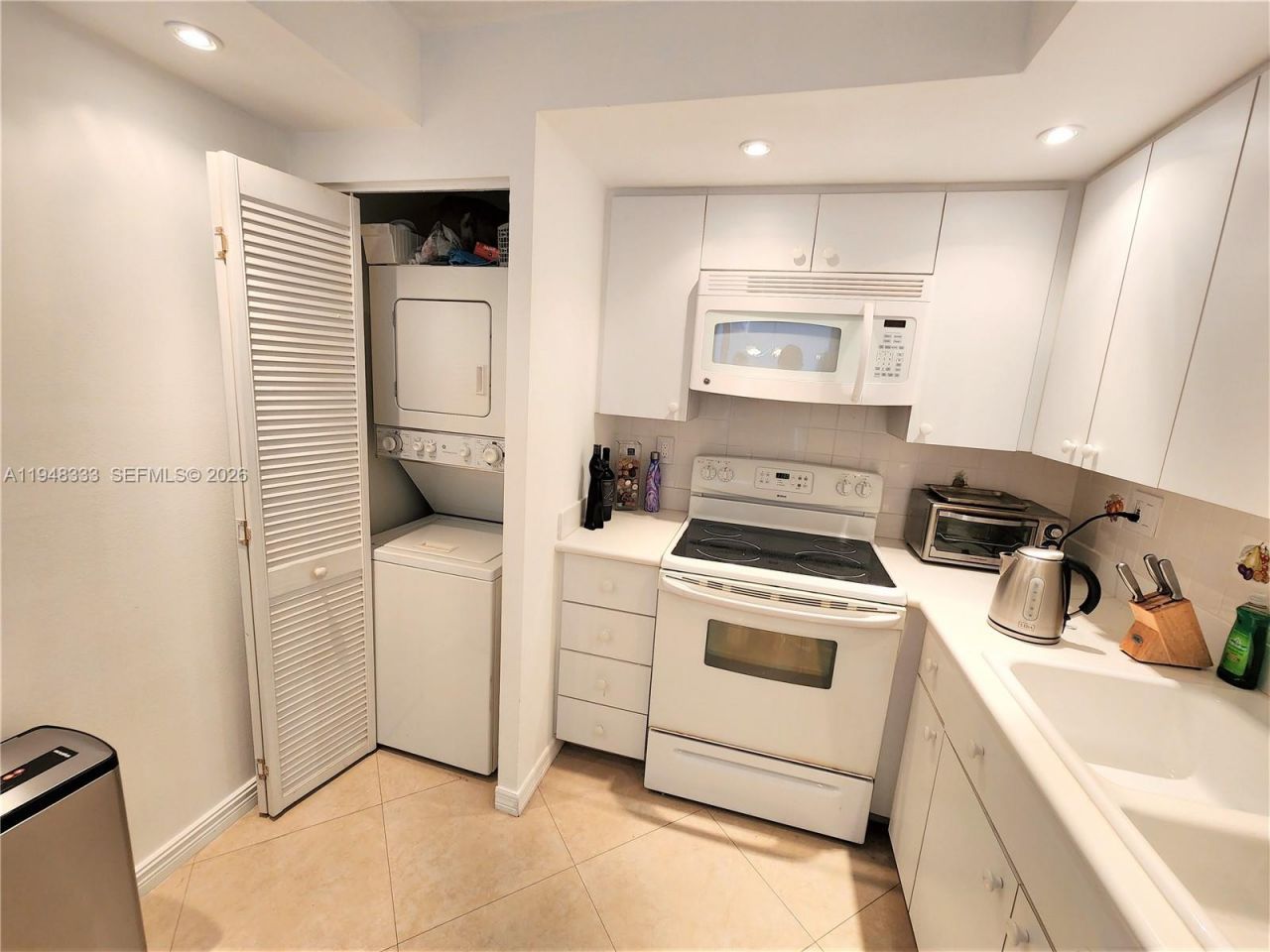 290 174th St, Unit 1607, Sunny Isles Beach, FL 33160 Photo