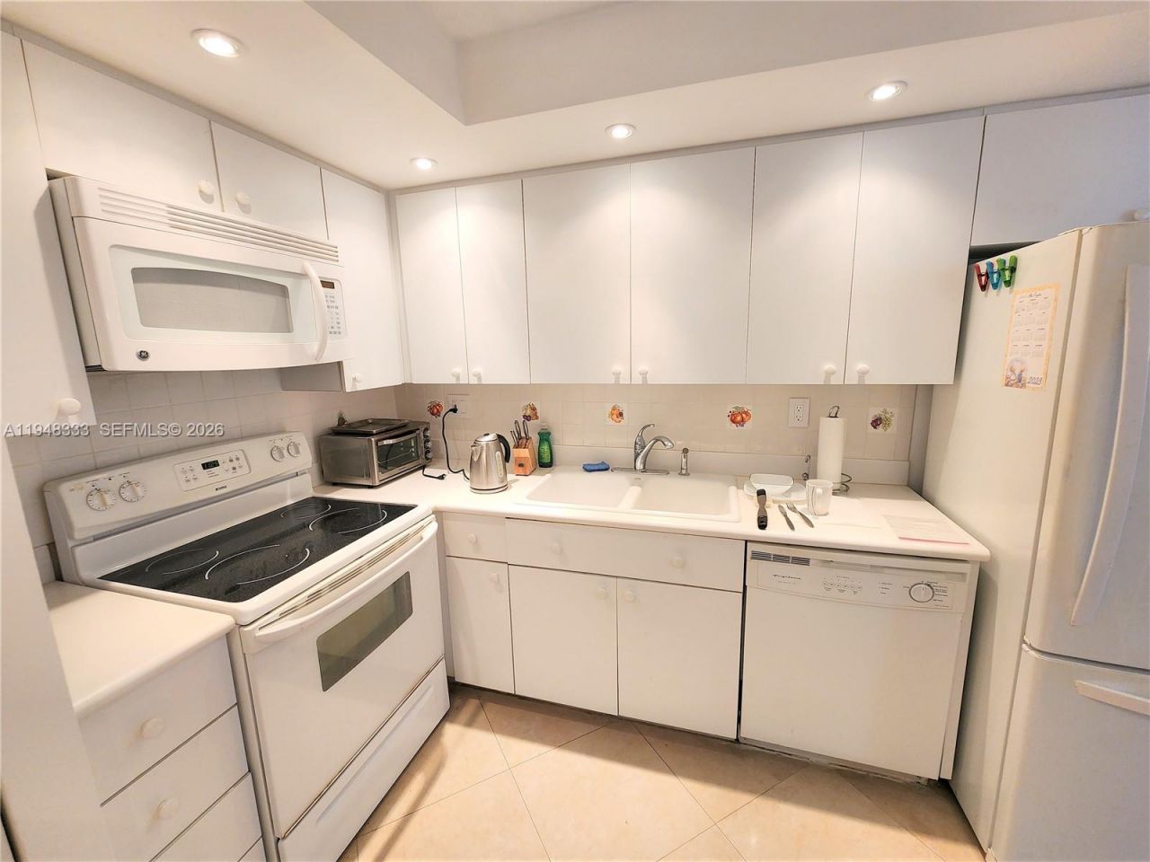290 174th St, Unit 1607, Sunny Isles Beach, FL 33160 Photo