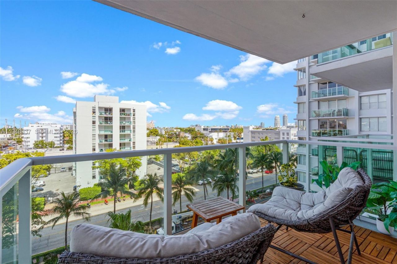 1000 West Ave, Unit 609, Miami Beach, FL 33139 Photo