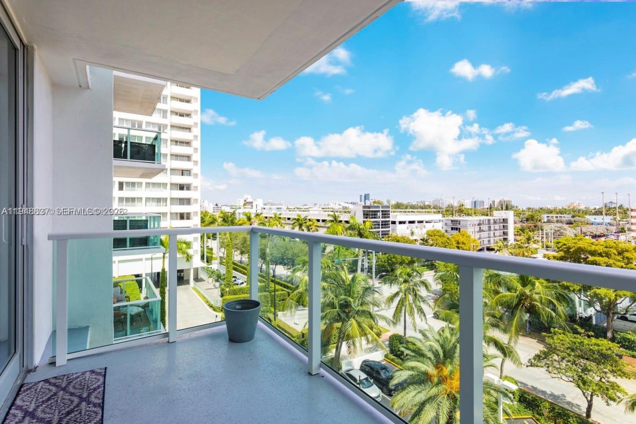 1000 West Ave, Unit 609, Miami Beach, FL 33139 Photo