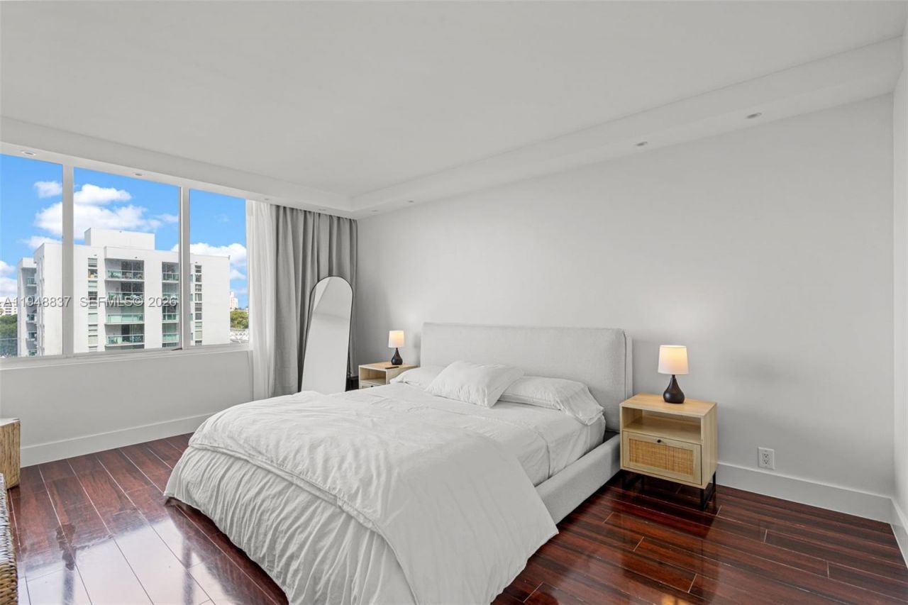 1000 West Ave, Unit 609, Miami Beach, FL 33139 Photo
