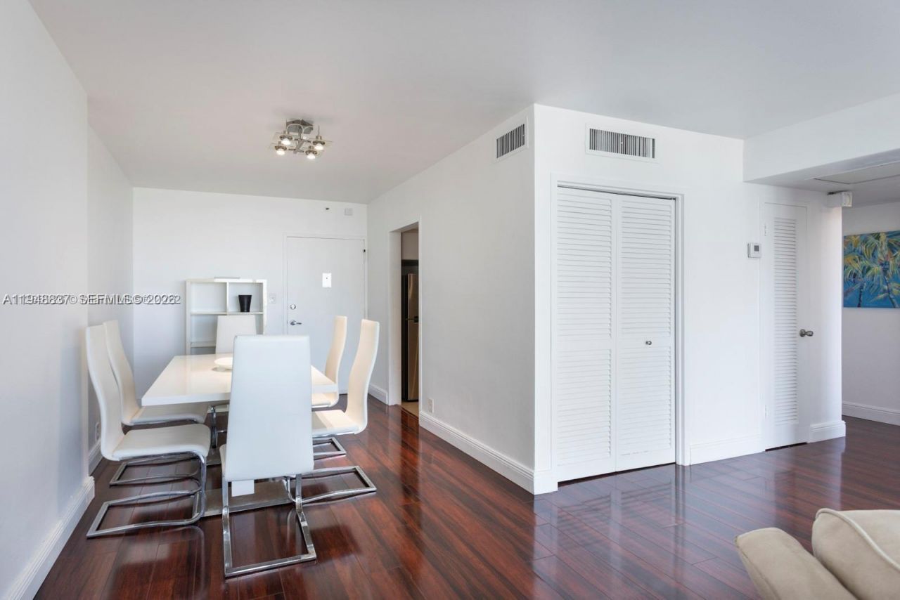 1000 West Ave, Unit 609, Miami Beach, FL 33139 Photo