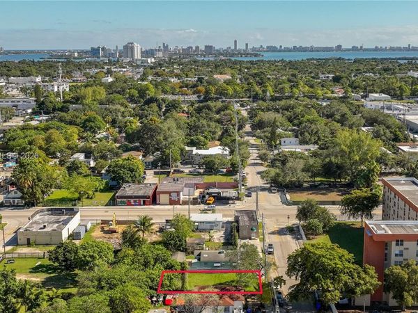 167 NE 76th St , Miami, FL 33138