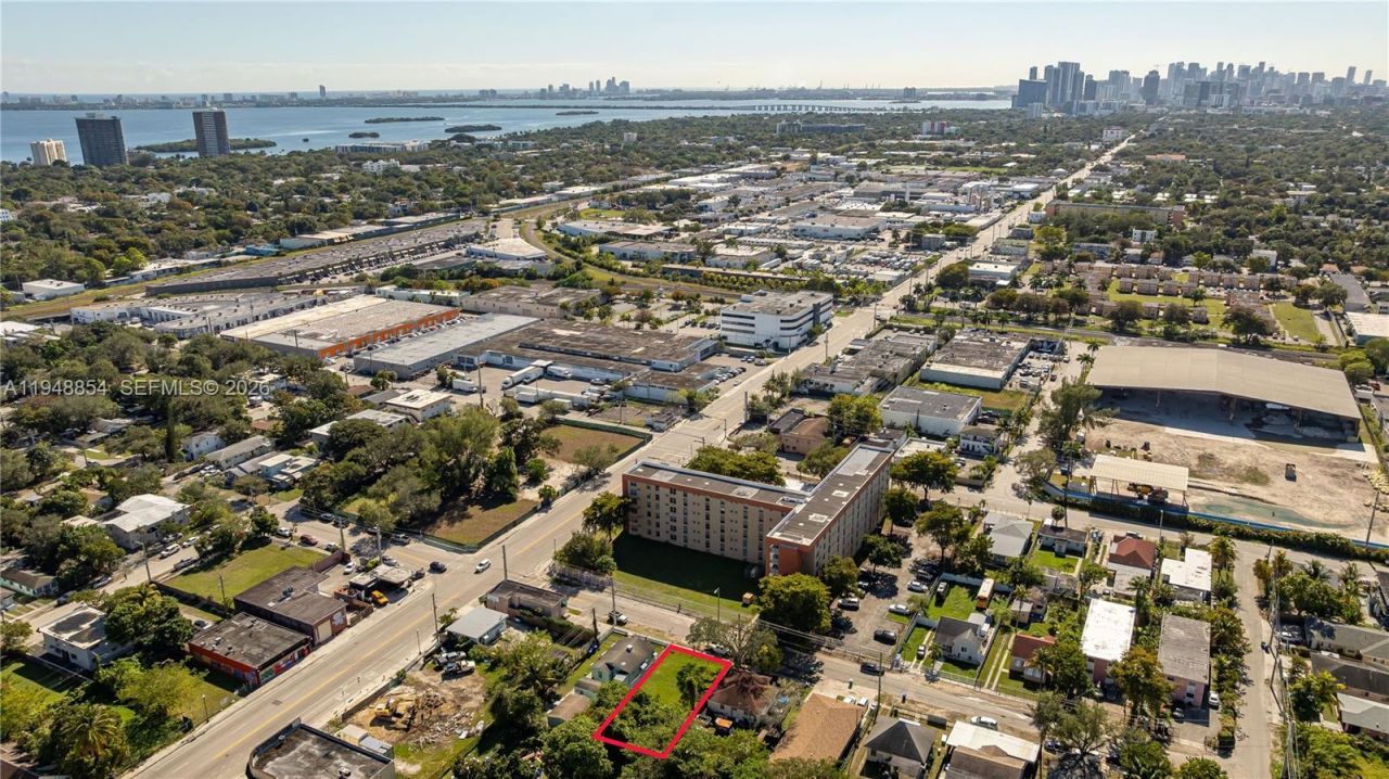 167 NE 76th St , Miami, FL 33138 Photo