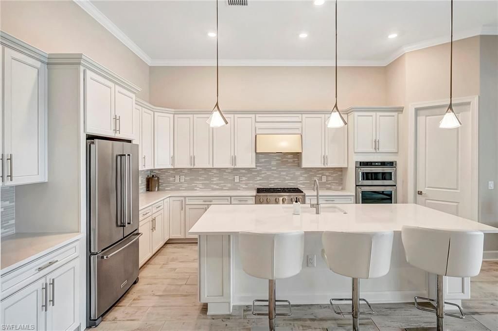 9574 Everglades Dr, Naples, FL 34120 Photo