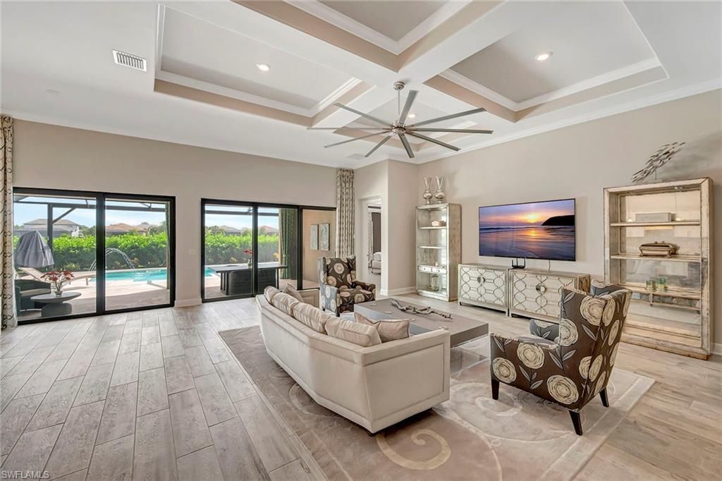 9574 Everglades Dr, Naples, FL 34120 Photo