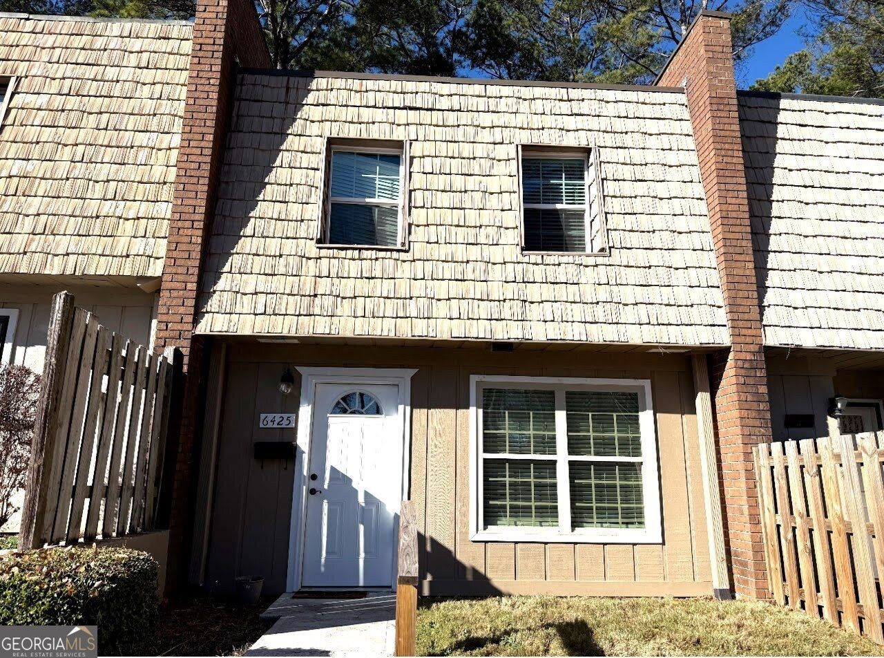 6425 Woodstone Way, Morrow, GA 30260 Main Photo