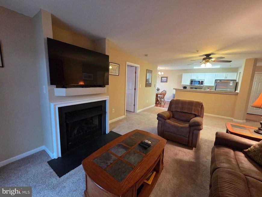 2015 Gov Thomas Bladen Way, Unit 204, Annapolis, MD 21401 Main Photo