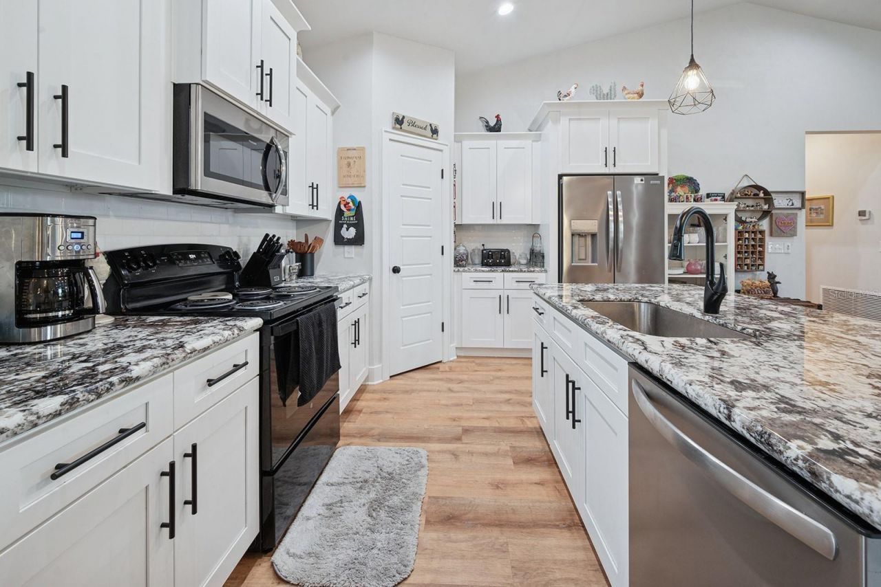 181 SW 24th Avenue, Trenton, FL 32693 Photo