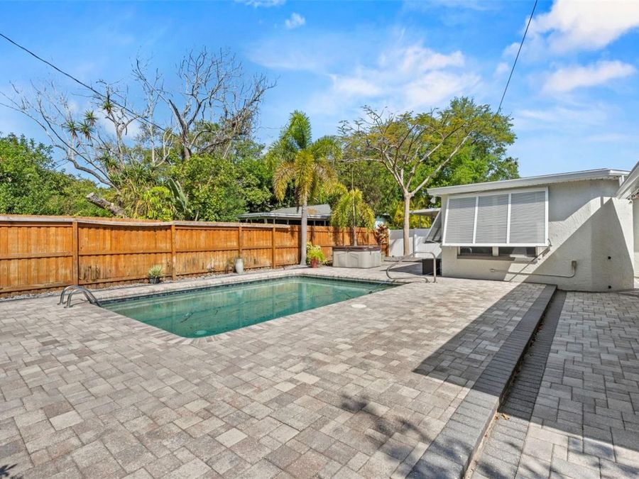 Property Image 48