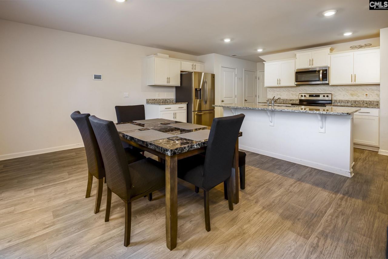 1039 Belmont Green Road  Photo 12