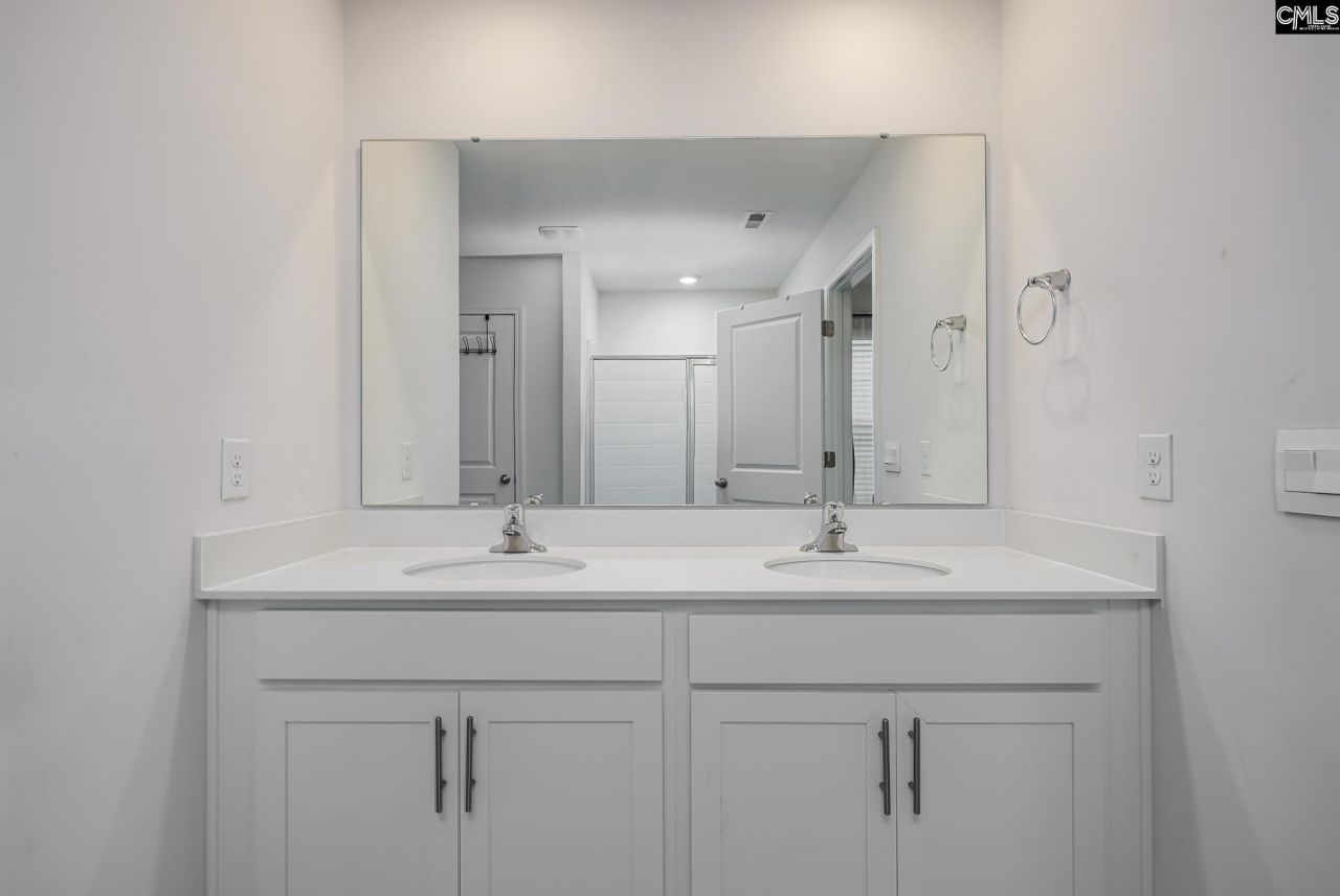 1039 Belmont Green Road  Photo 19