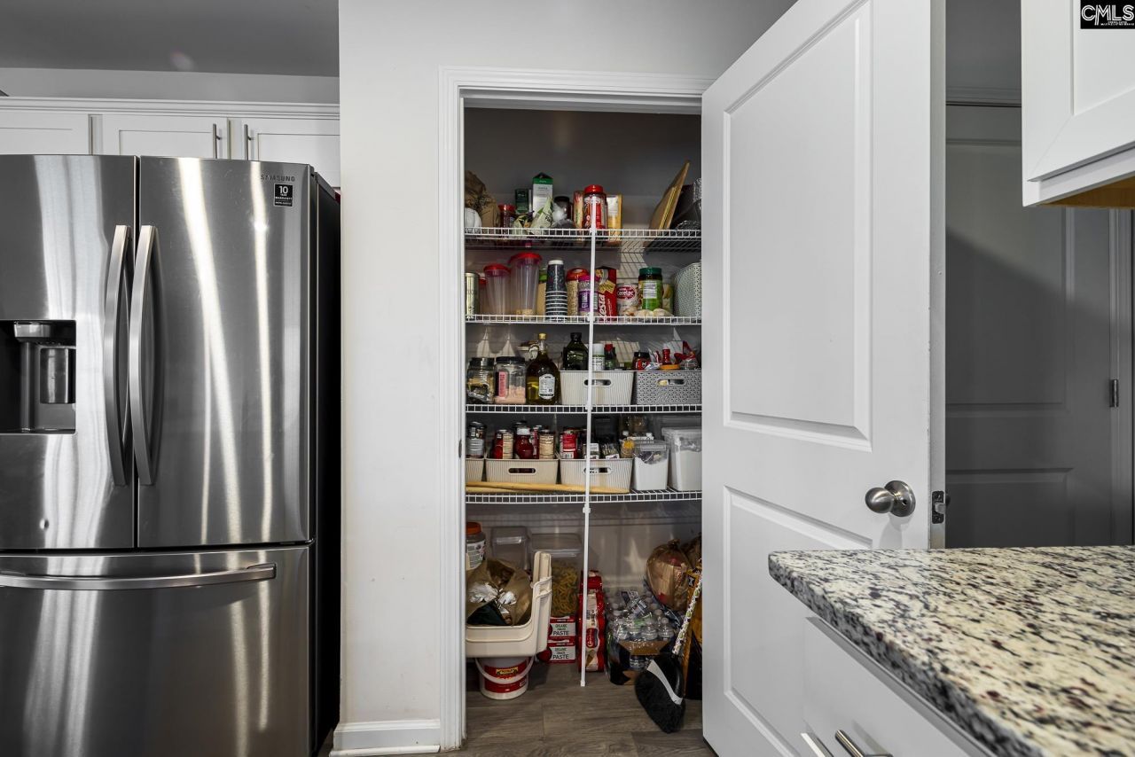 1039 Belmont Green Road  Photo 9