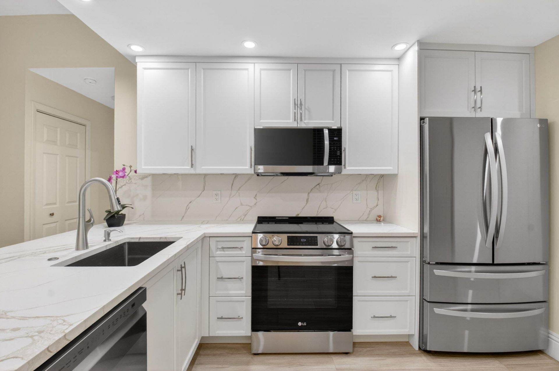 7484 La Paz Boulevard, Unit 103, Boca Raton, FL 33433 Photo