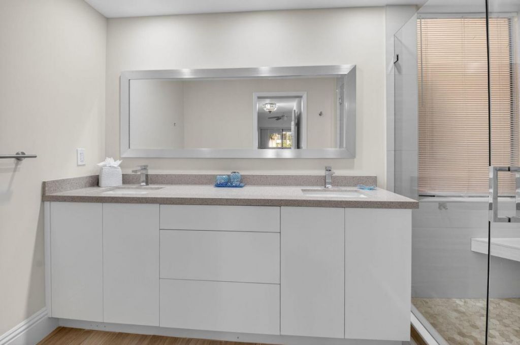 7484 La Paz Boulevard, Unit 103, Boca Raton, FL 33433 Photo