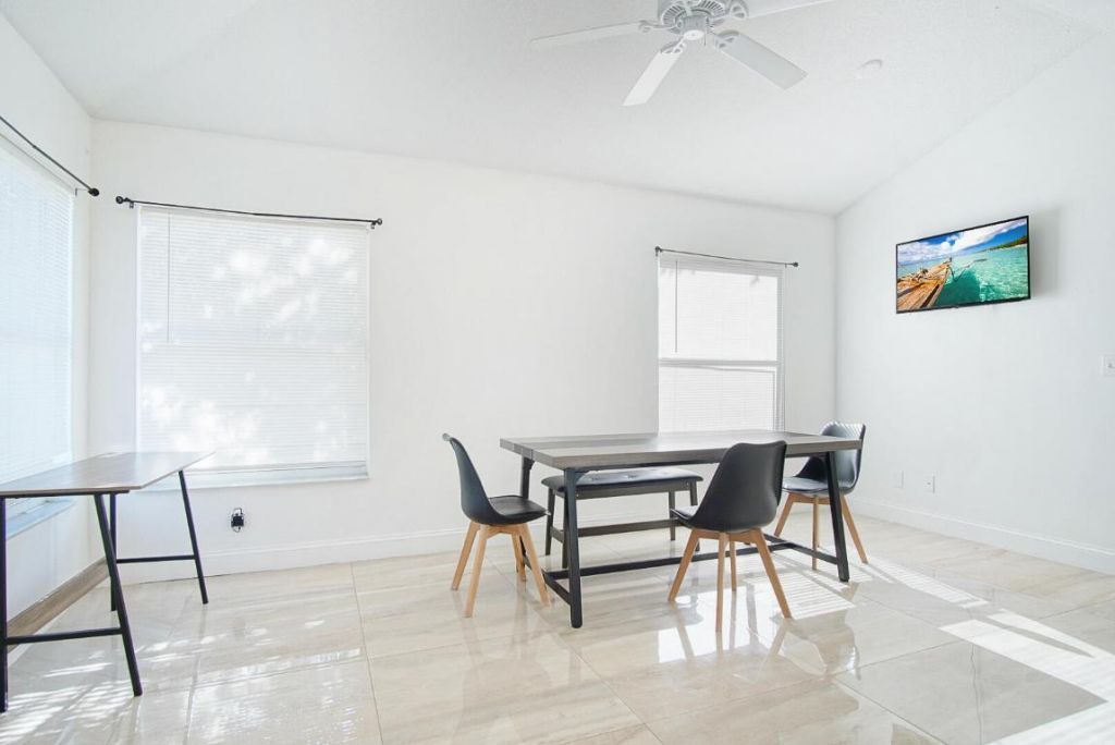 2619 SW Fair Isle Road, Port Saint Lucie, FL 34987 Photo