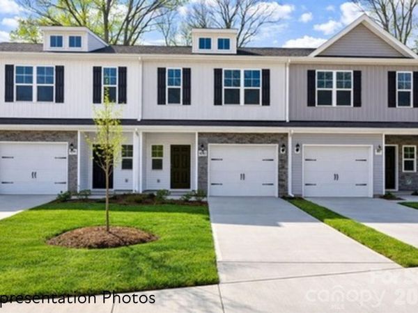 3114 Aberleaf Lane, Charlotte, NC 28227