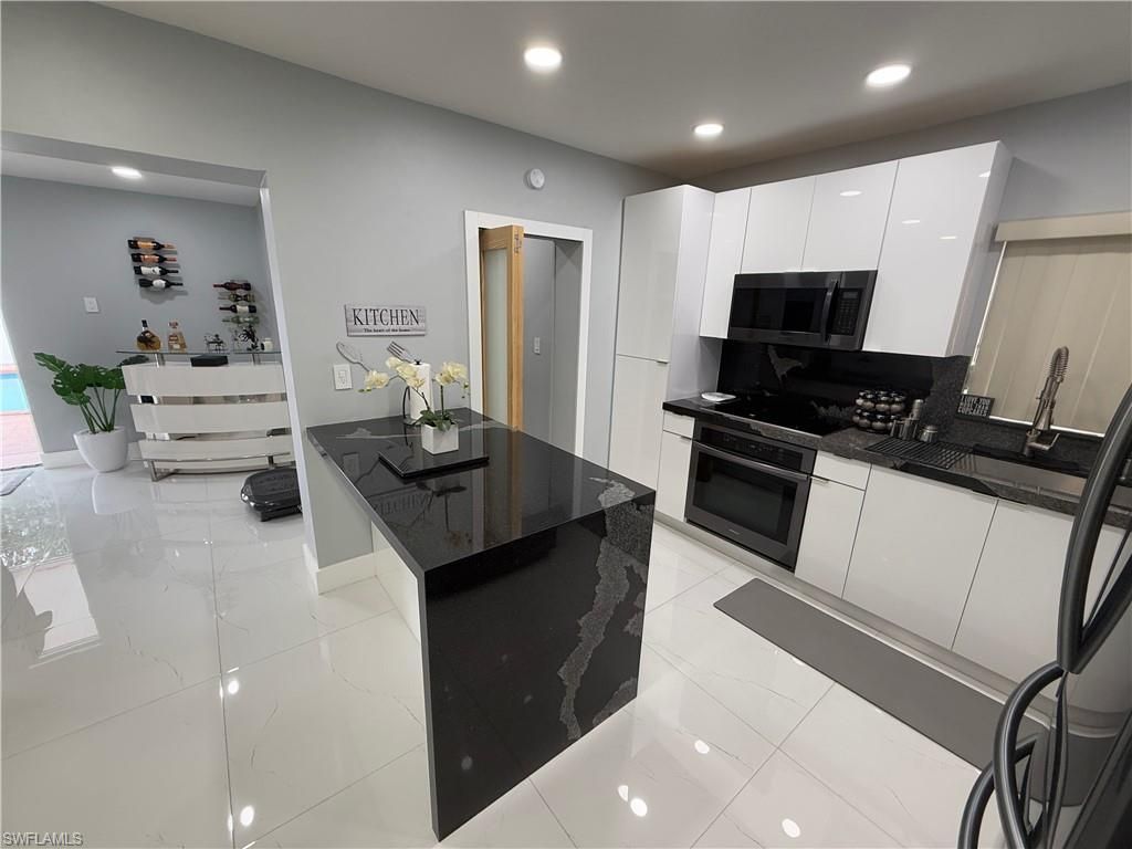 380 W 41st St , Hialeah, FL 33182 Photo