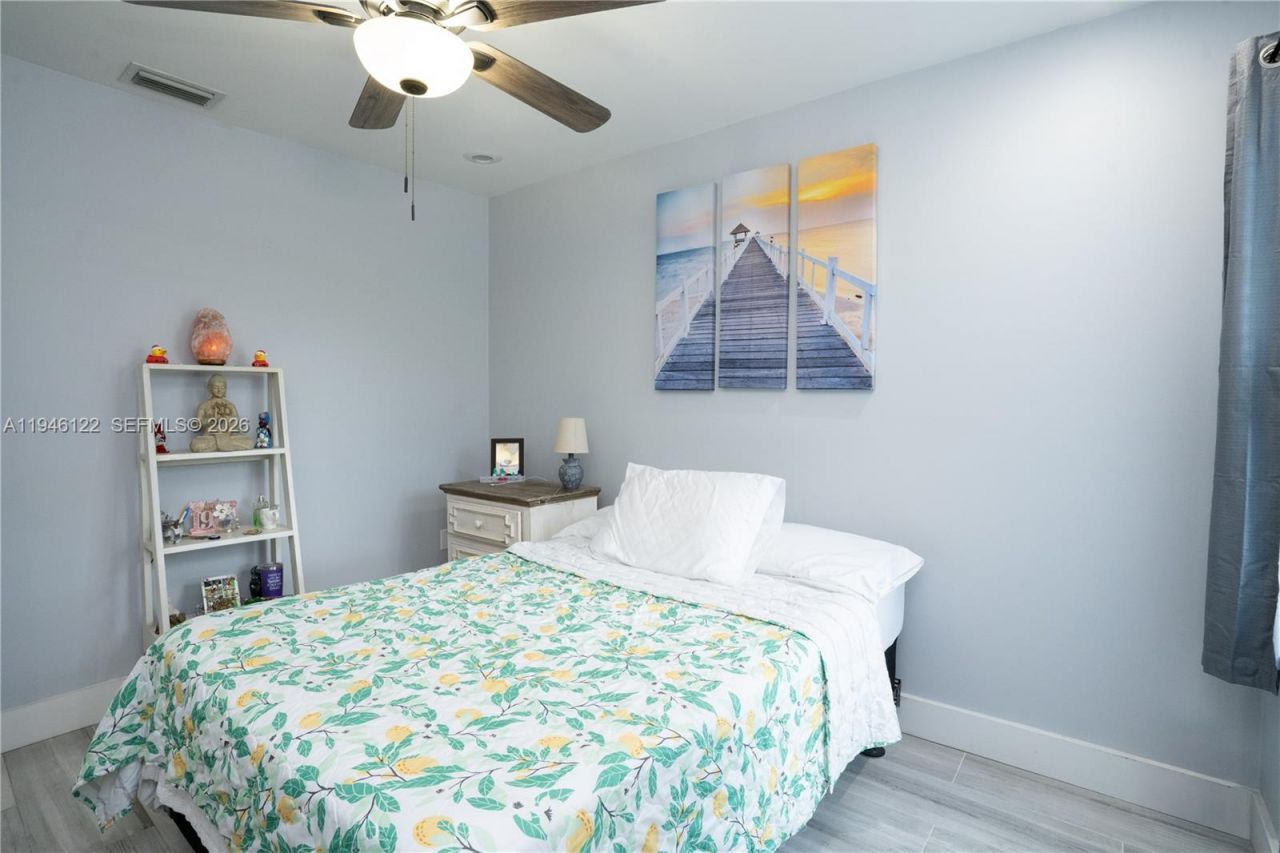 14954 SW 142nd Pl, Miami, FL 33186 Photo