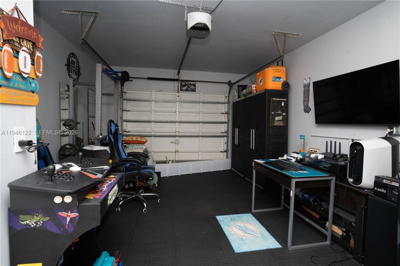 14954 SW 142nd Pl, Miami, FL 33186 Photo