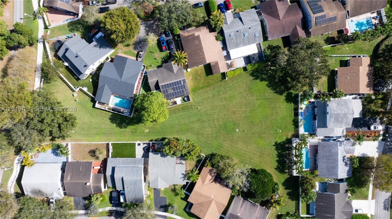 14954 SW 142nd Pl, Miami, FL 33186 Photo