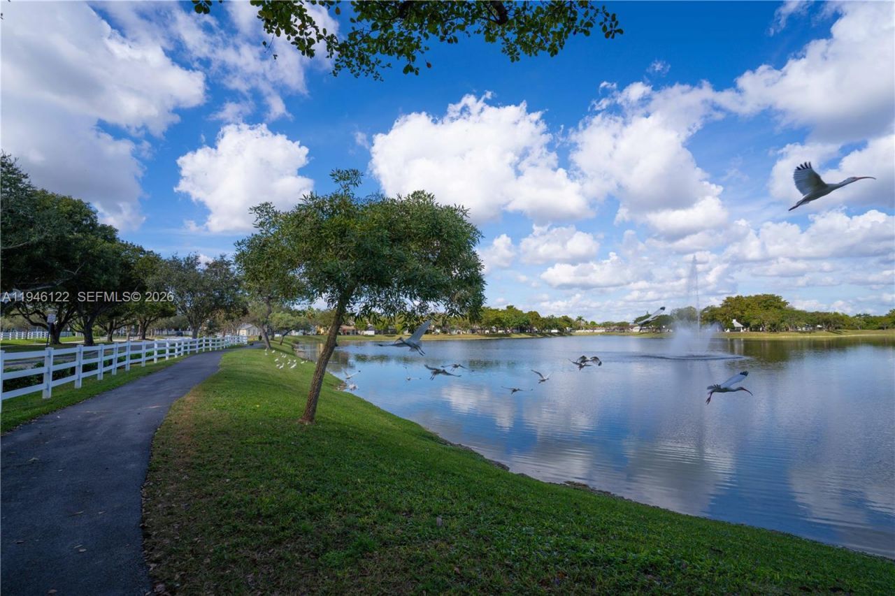 14954 SW 142nd Pl, Miami, FL 33186 Photo