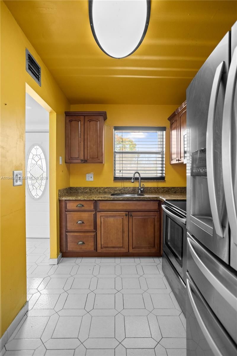 2811 N Pine Island Rd, Unit 302, Sunrise, FL 33322 Photo