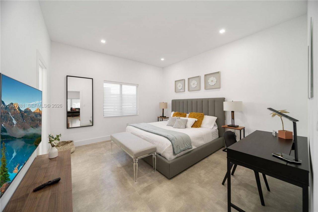 95 NW 52nd St, Miami, FL 33127 Photo