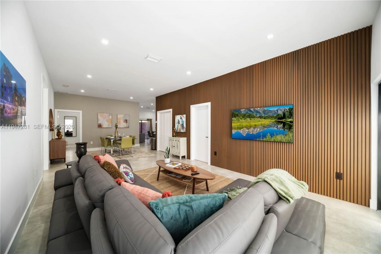 95 NW 52nd St, Miami, FL 33127 Photo