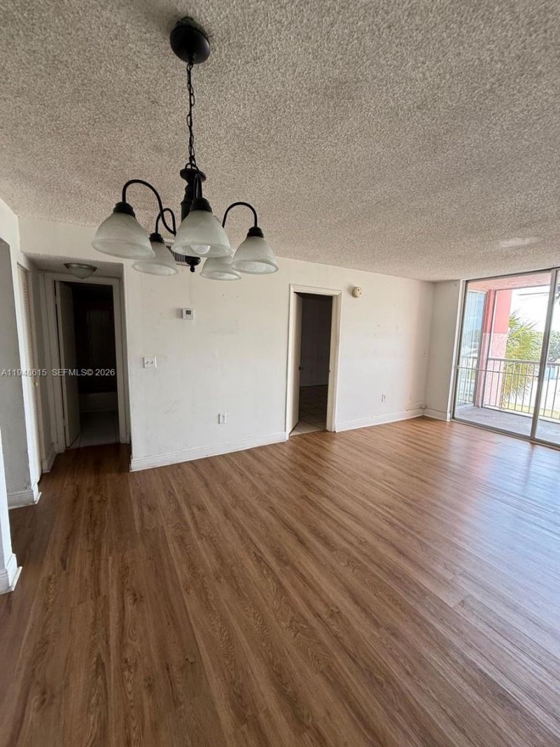 19715 SW 114th Ave, Unit 357, Miami, FL 33157 Photo
