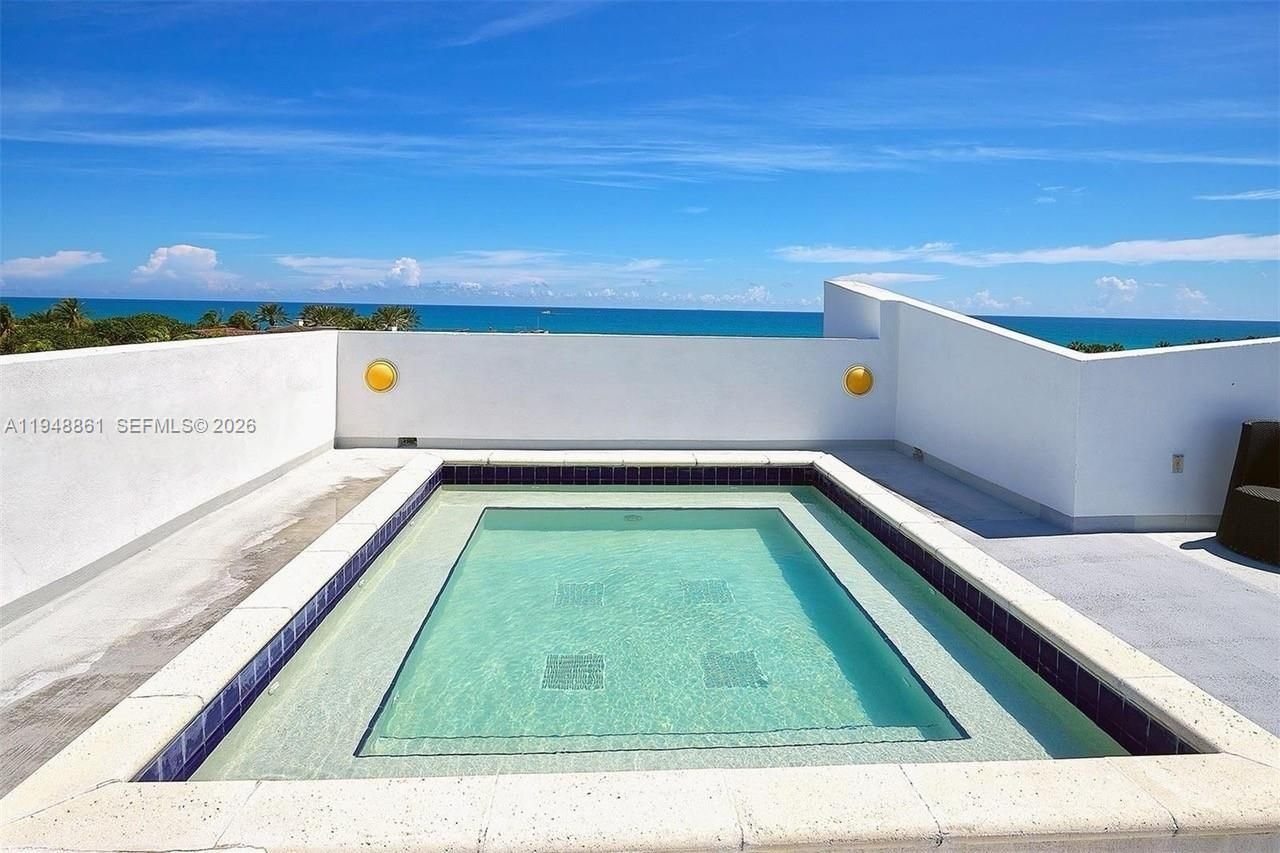 7700 Collins Ave , Unit 5, Miami Beach, FL 33141 Photo