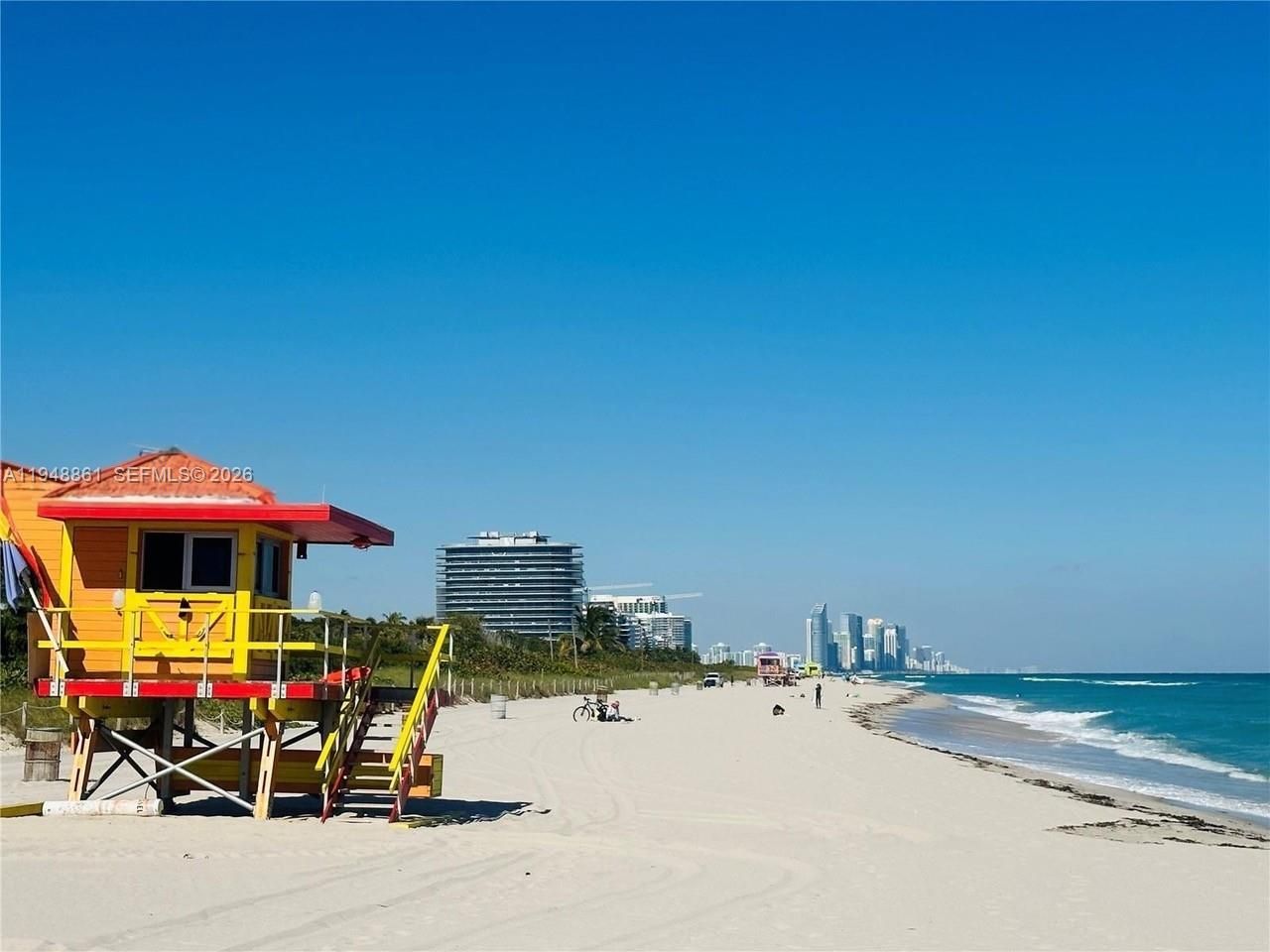 7700 Collins Ave , Unit 5, Miami Beach, FL 33141 Photo