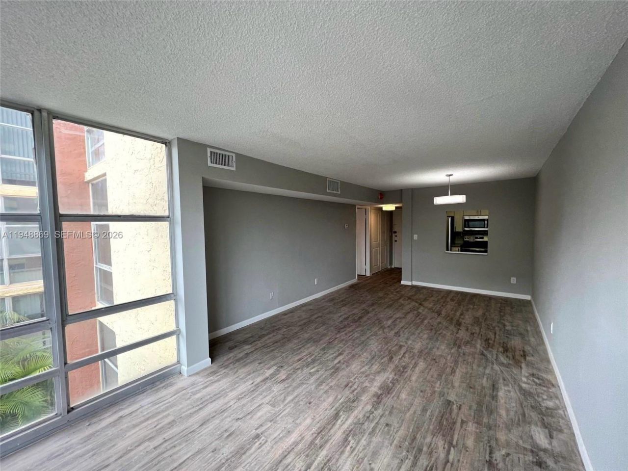 210 172nd St, Unit 234, Sunny Isles Beach, FL 33160 Photo