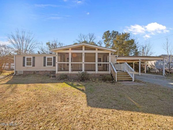 245 Baker Drive SW, Supply, NC 28462